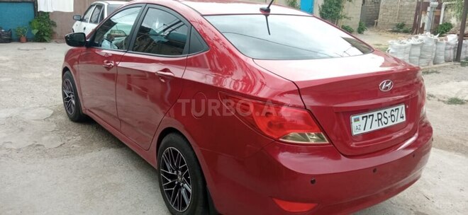 Hyundai Accent 2016, 132,000 km - 1.6 л - Bakı