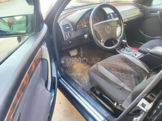 Mercedes C 230 1998, 320,000 km - 2.3 л - Bakı