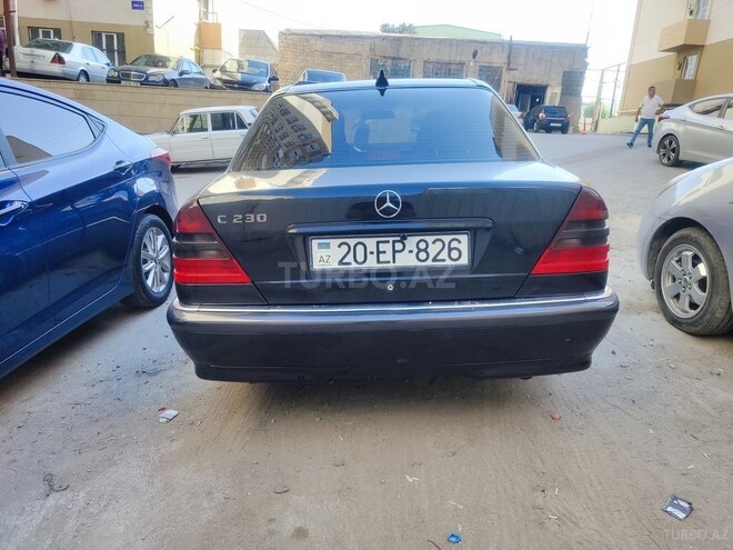 Mercedes C 230 1998, 320,000 km - 2.3 л - Bakı