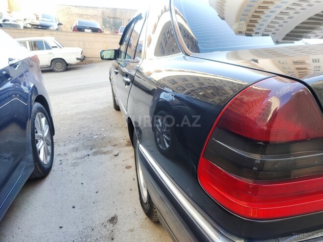 Mercedes C 230 1998, 320,000 km - 2.3 л - Bakı