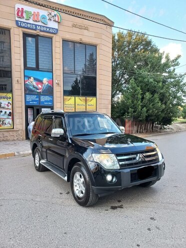Mitsubishi Pajero 2007, 280,000 km - 3.0 l - Xırdalan