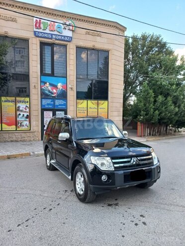 Mitsubishi Pajero 2007, 280,000 km - 3.0 l - Xırdalan