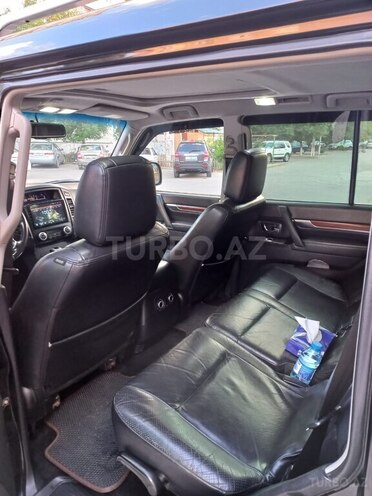 Mitsubishi Pajero 2007, 280,000 km - 3.0 l - Xırdalan