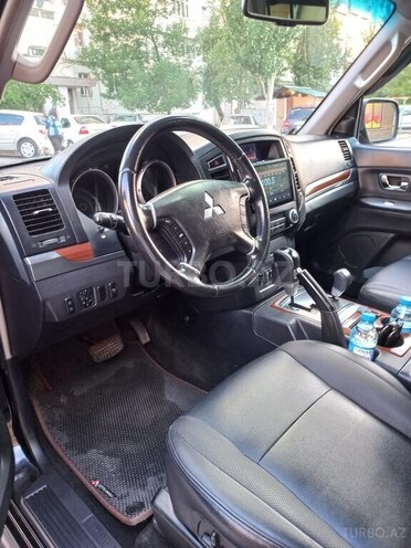 Mitsubishi Pajero 2007, 280,000 km - 3.0 l - Xırdalan