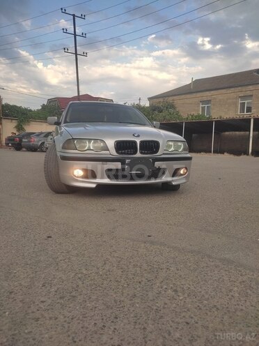 BMW 318 1999, 345,000 km - 1.9 l - Bakı
