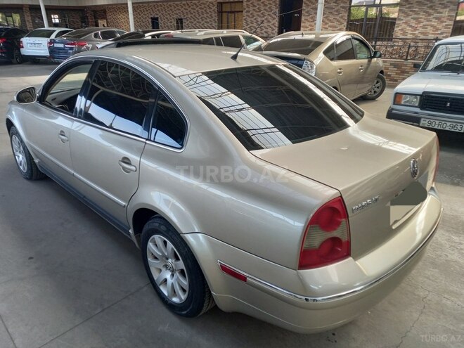 Volkswagen Passat 2004, 202,400 km - 1.8 l - Gəncə