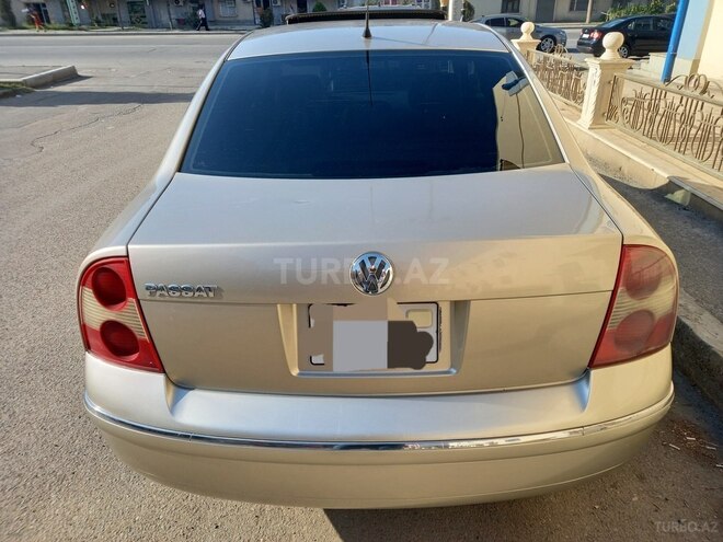 Volkswagen Passat 2004, 202,400 km - 1.8 l - Gəncə