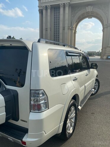 Mitsubishi Pajero 2007, 220,000 km - 3.0 л - Gəncə