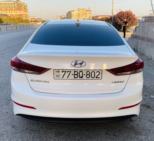 Hyundai Elantra 2016, 74,030 km - 2.0 l - Bakı