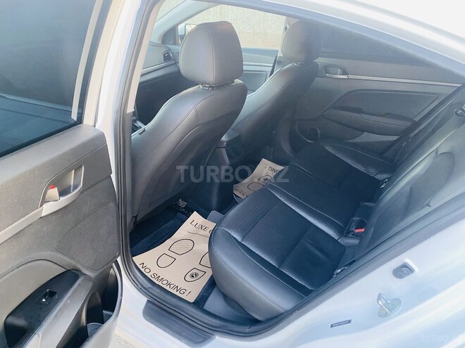 Hyundai Elantra 2016, 74,030 km - 2.0 l - Bakı