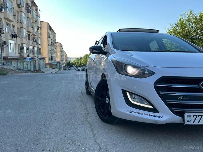 Hyundai i30 2011, 212,000 km - 1.6 l - Bakı
