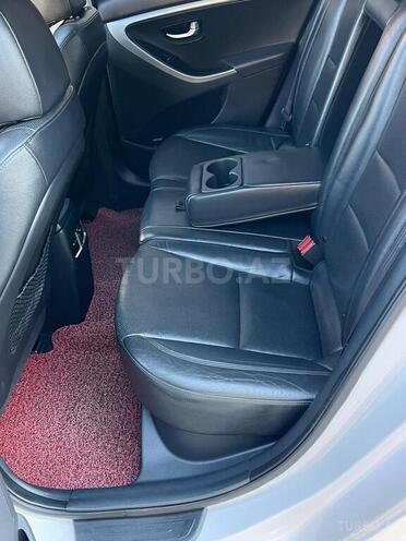 Hyundai i30 2011, 212,000 km - 1.6 l - Bakı