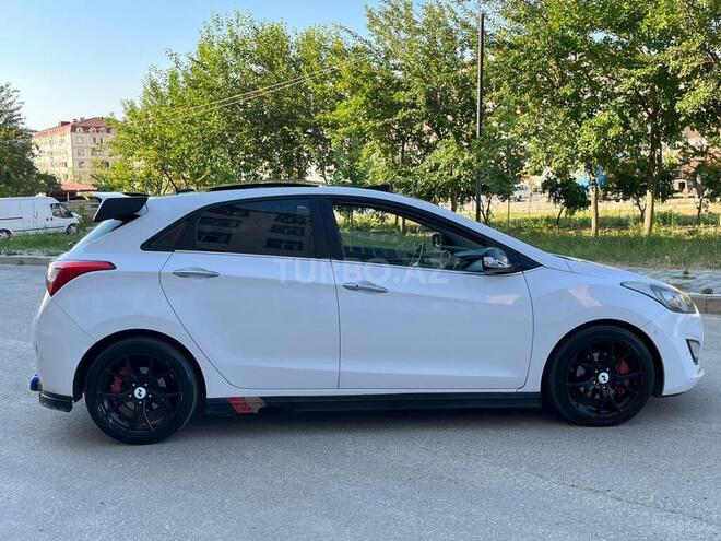 Hyundai i30 2011, 212,000 km - 1.6 l - Bakı