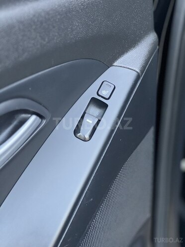 Hyundai ix35 2013, 84,800 km - 2.0 l - Sumqayıt