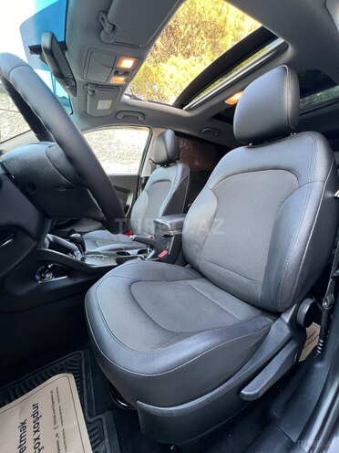 Hyundai ix35 2013, 84,800 km - 2.0 l - Sumqayıt