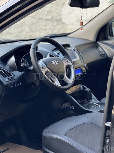 Hyundai ix35 2013, 84,800 km - 2.0 l - Sumqayıt