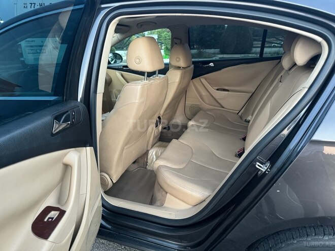 Volkswagen Passat 2006, 236,180 km - 2.0 l - Qazax