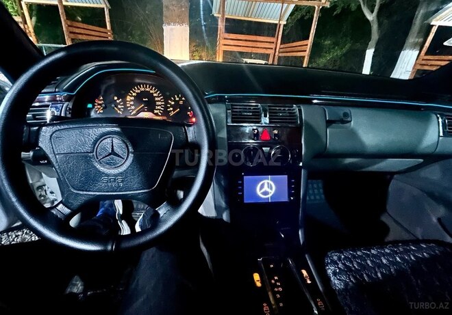Mercedes E 280 1997, 350,000 km - 2.8 l - Bakı
