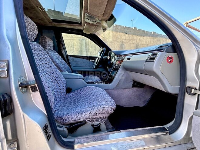 Mercedes E 280 1997, 350,000 km - 2.8 l - Bakı