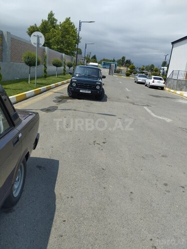 LADA (VAZ) Niva 2014, 110,000 km - 1.7 л - Astara