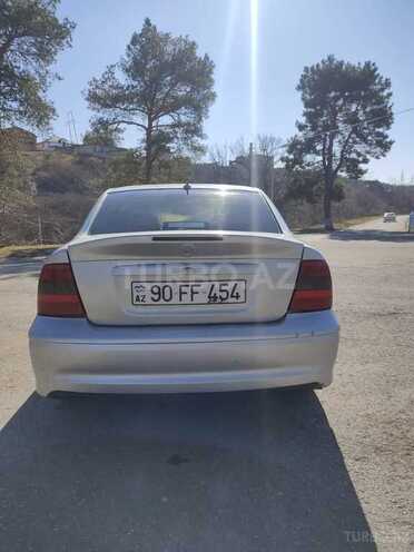 Opel Vectra 1998, 250,000 km - 2.0 l - Quba
