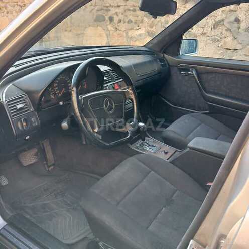 Mercedes C 230 1996, 200,000 km - 2.3 l - Gəncə
