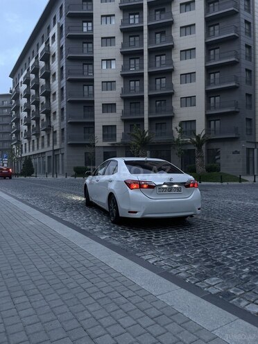 Toyota Corolla 2013, 260,000 km - 1.6 l - Bakı