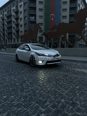 Toyota Corolla 2013, 260,000 km - 1.6 l - Bakı