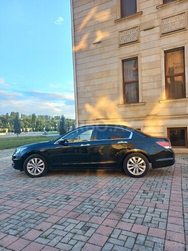 Honda Accord 2012, 271,000 km - 2.4 л - Quba