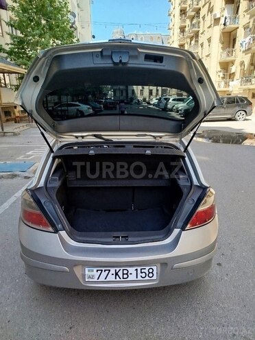 Opel Astra 2009, 240,000 km - 1.3 l - Bakı