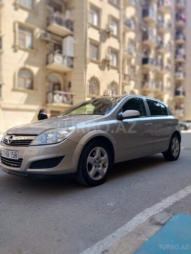Opel Astra 2009, 240,000 km - 1.3 l - Bakı