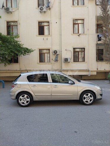 Opel Astra 2009, 240,000 km - 1.3 l - Bakı