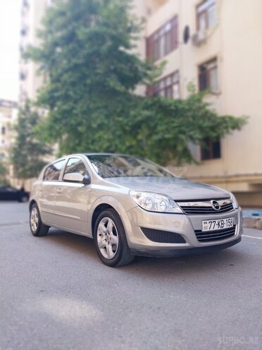 Opel Astra 2009, 240,000 km - 1.3 l - Bakı