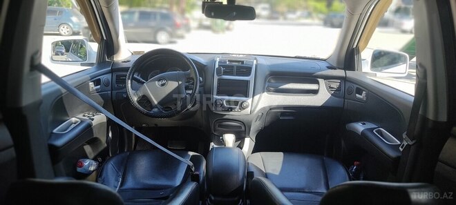 Kia Sportage 2009, 303,000 km - 2.0 л - Bakı