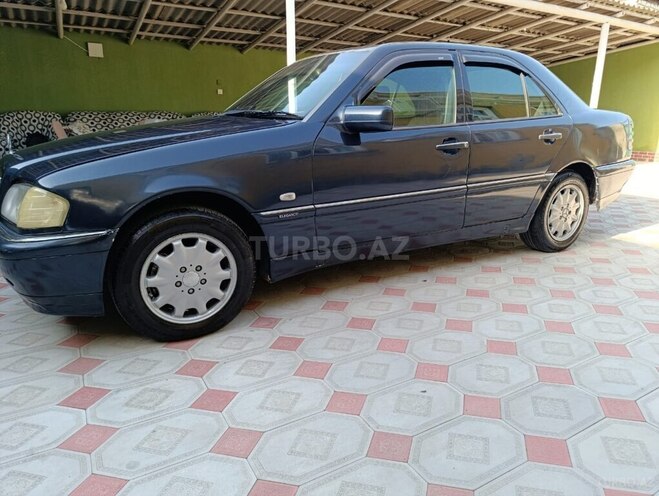 Mercedes C 180 1997, 396,505 km - 1.8 l - Qazax