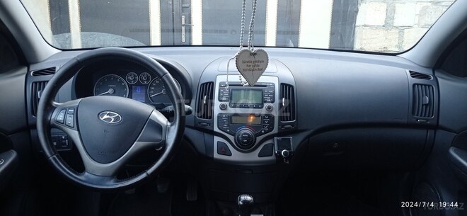 Hyundai i30 2009, 261,000 km - 1.4 l - Xaçmaz