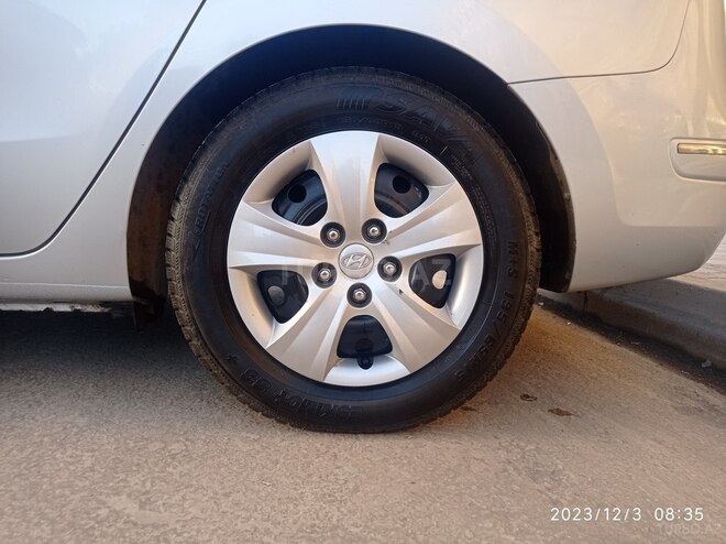 Hyundai i30 2009, 261,000 km - 1.4 l - Xaçmaz