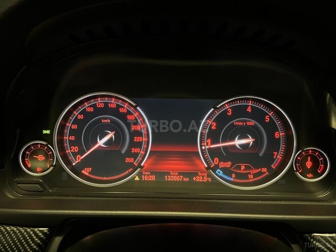 BMW 520 2016, 83,000 km - 2.0 л - Gəncə