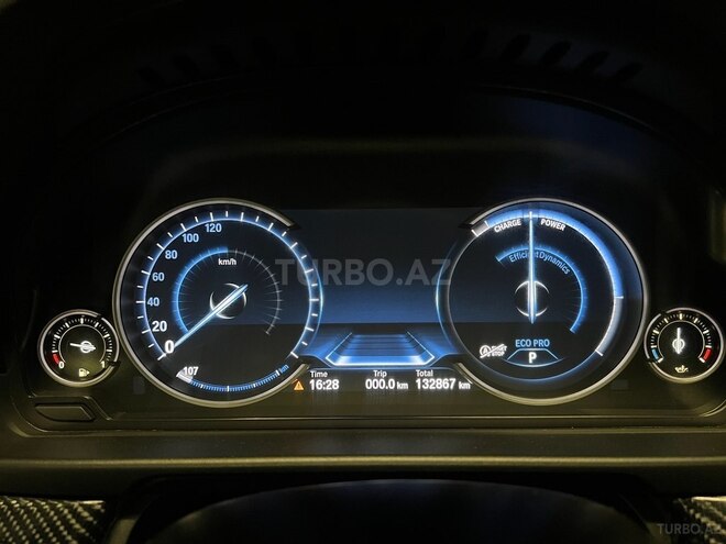 BMW 520 2016, 83,000 km - 2.0 л - Gəncə