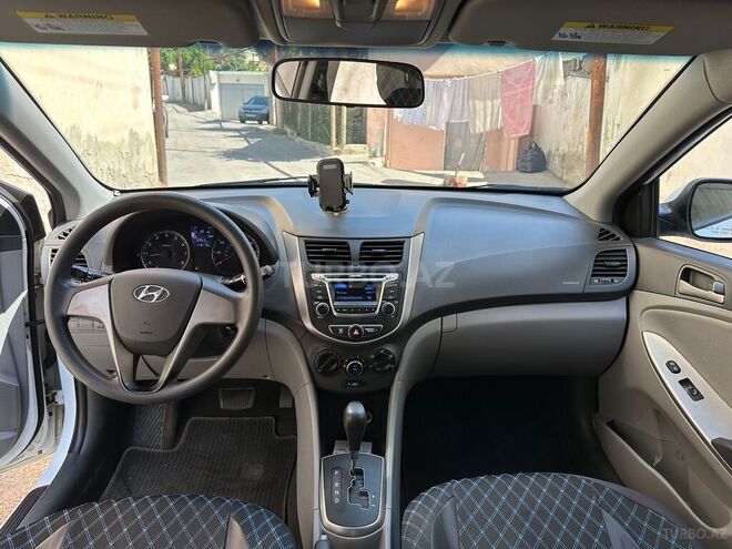 Hyundai Accent 2015, 113,000 km - 1.6 l - Bakı