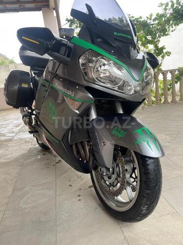 Kawasaki 1400 GTR-2