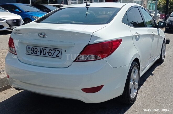 Hyundai Accent 2015, 113,000 km - 1.6 l - Bakı