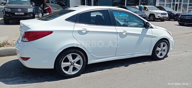 Hyundai Accent 2015, 113,000 km - 1.6 l - Bakı