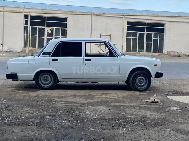 LADA (VAZ) 2107 2009, 76,000 km - 1.6 л - Goranboy