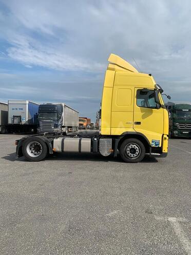 Volvo FH 460 2011, 1,120,000 km - 13.0 l - Bakı