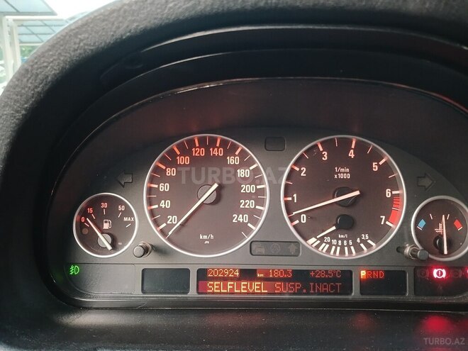 BMW X5 2001, 202,000 km - 4.4 л - Bakı