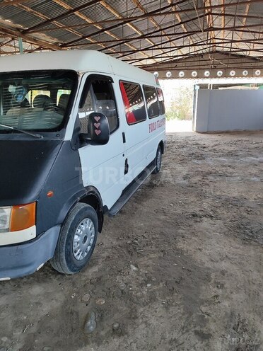 Ford Transit 1994, 500,000 km - 2.5 l - Salyan