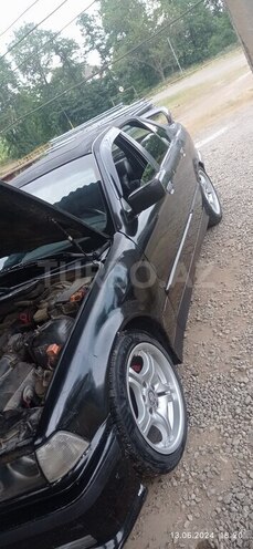 BMW 320 1992, 355,550 km - 2.0 l - Masallı