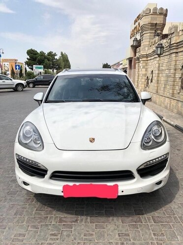 Porsche Cayenne 2011, 142,117 km - 3.6 l - Bakı
