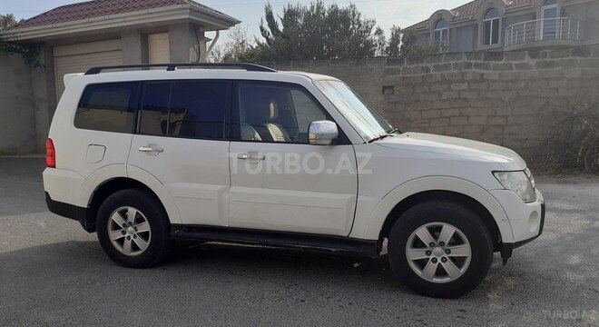 Mitsubishi Pajero 2007, 235,000 km - 3.0 l - Bakı